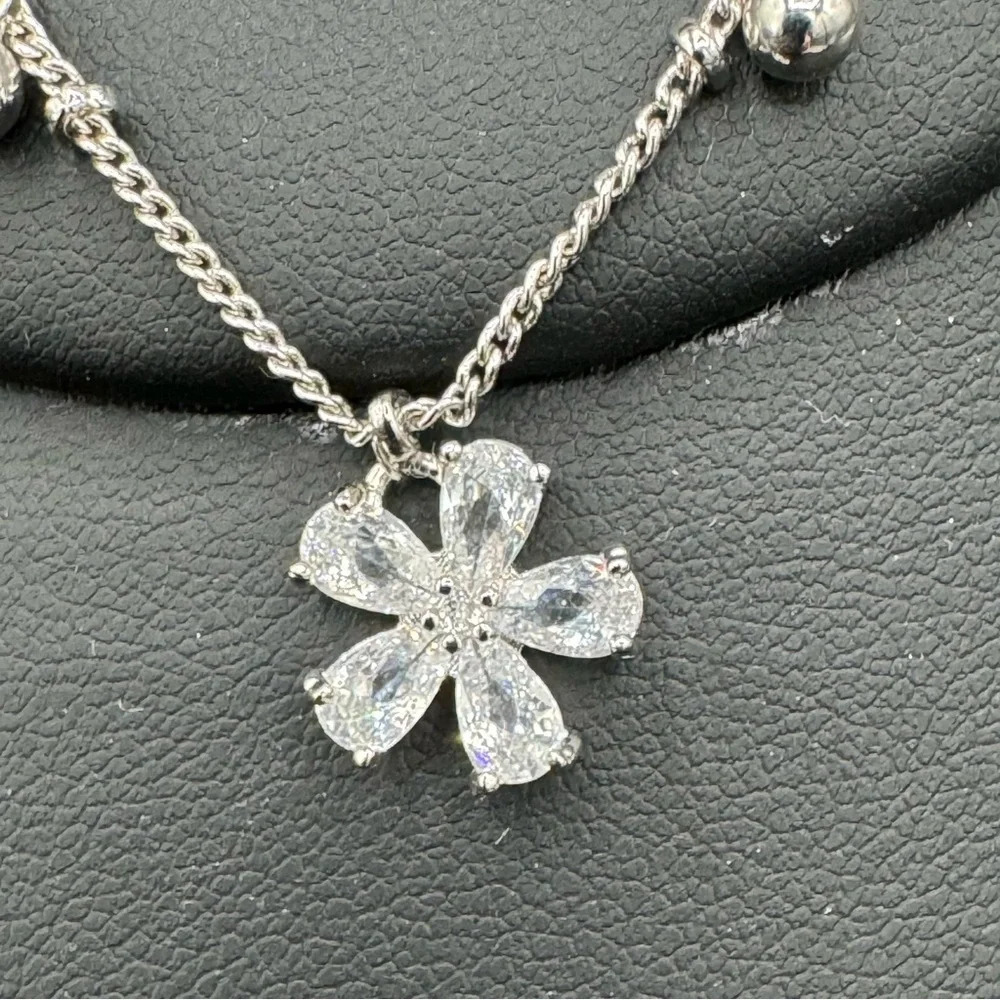 Stunning Minimalist CZ Floral Bracelet or Anklet - Picture 9 of 11